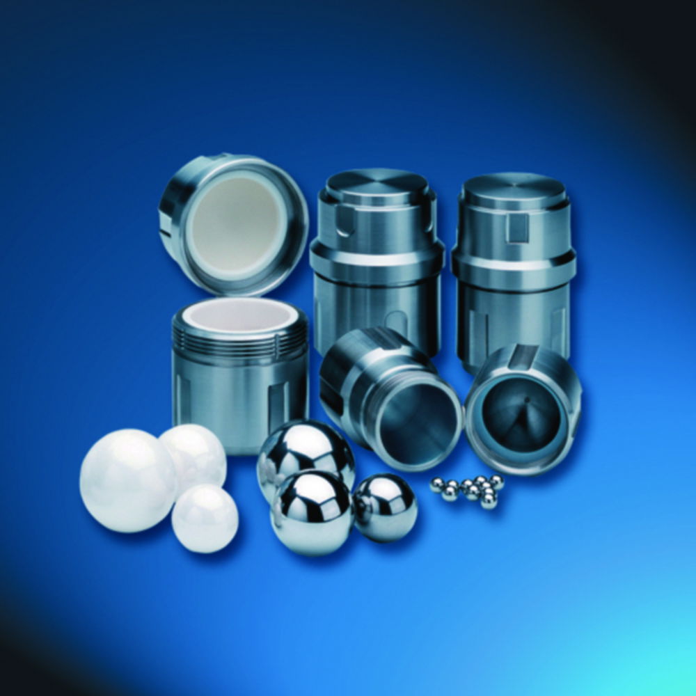 Grinding balls, polyamide