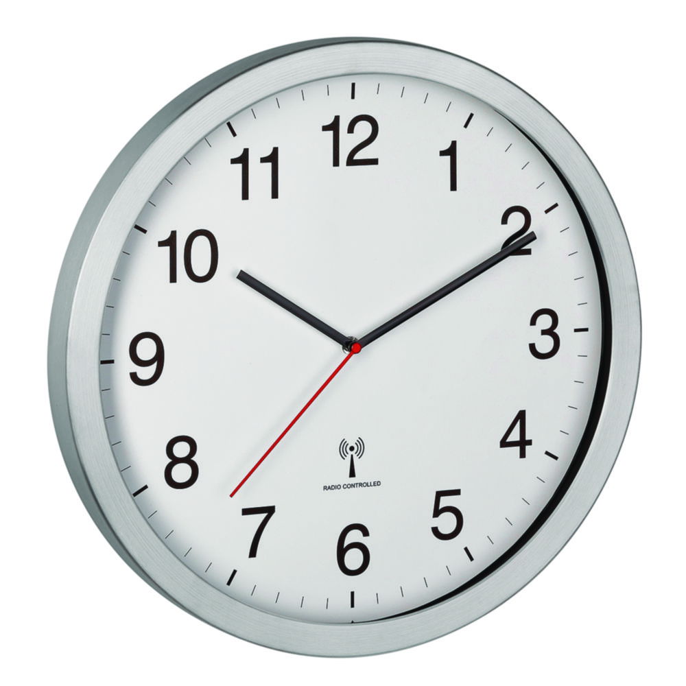 Analogue XL radio-controlled wall clock Analogue XL radio-controlled wall clock