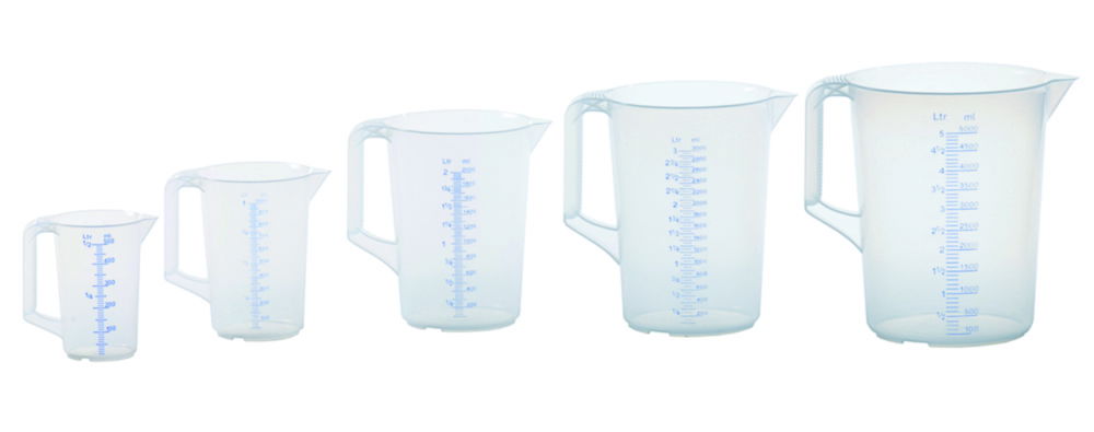 Measuring jugs with closed handle, PP, with two scales Measuring jugs with closed handle, PP, with two scales