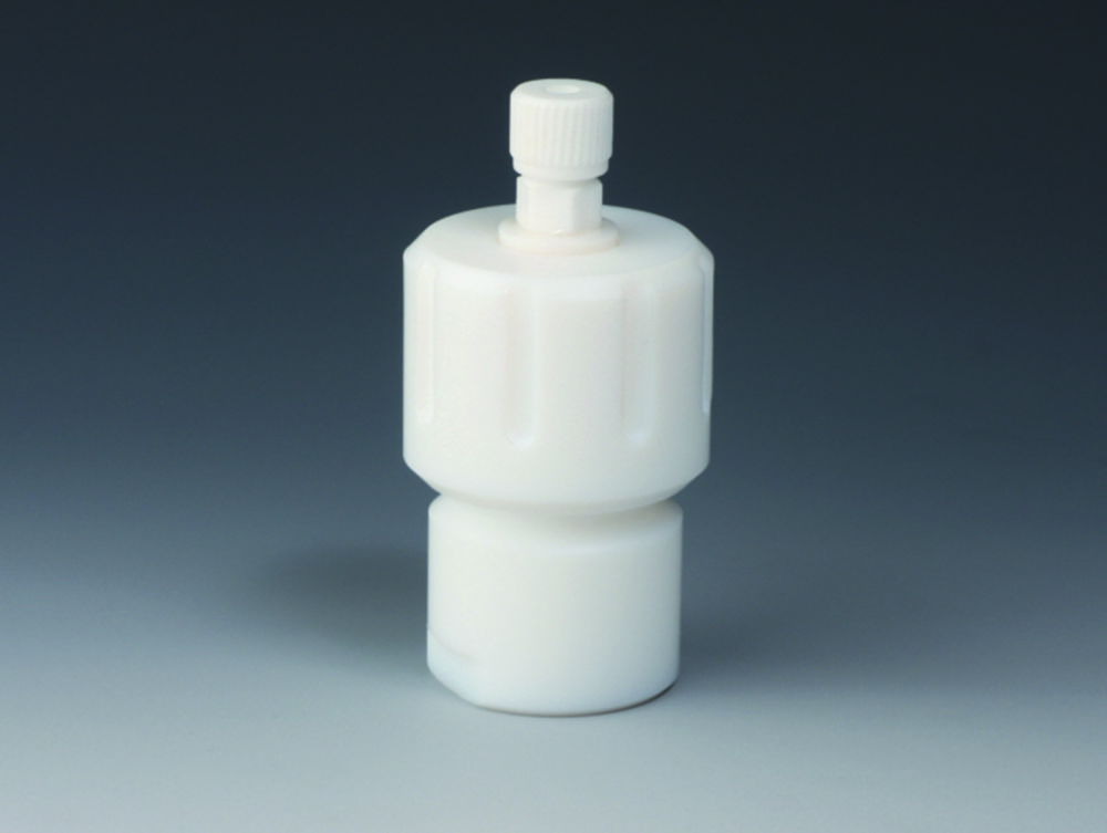 Sample hydrolysis and digestion vessels