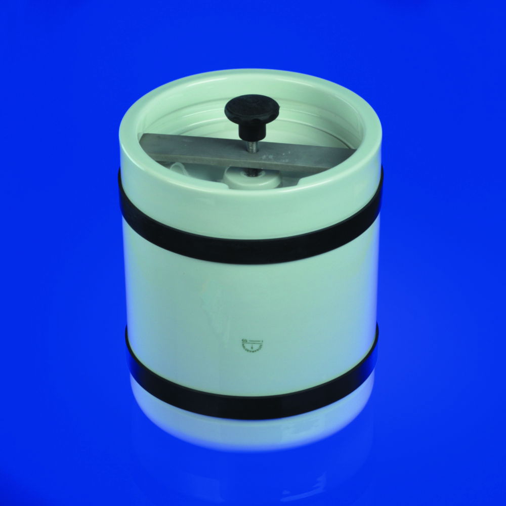 Ball mills with lid, porcelain Ball mills with lid, porcelain